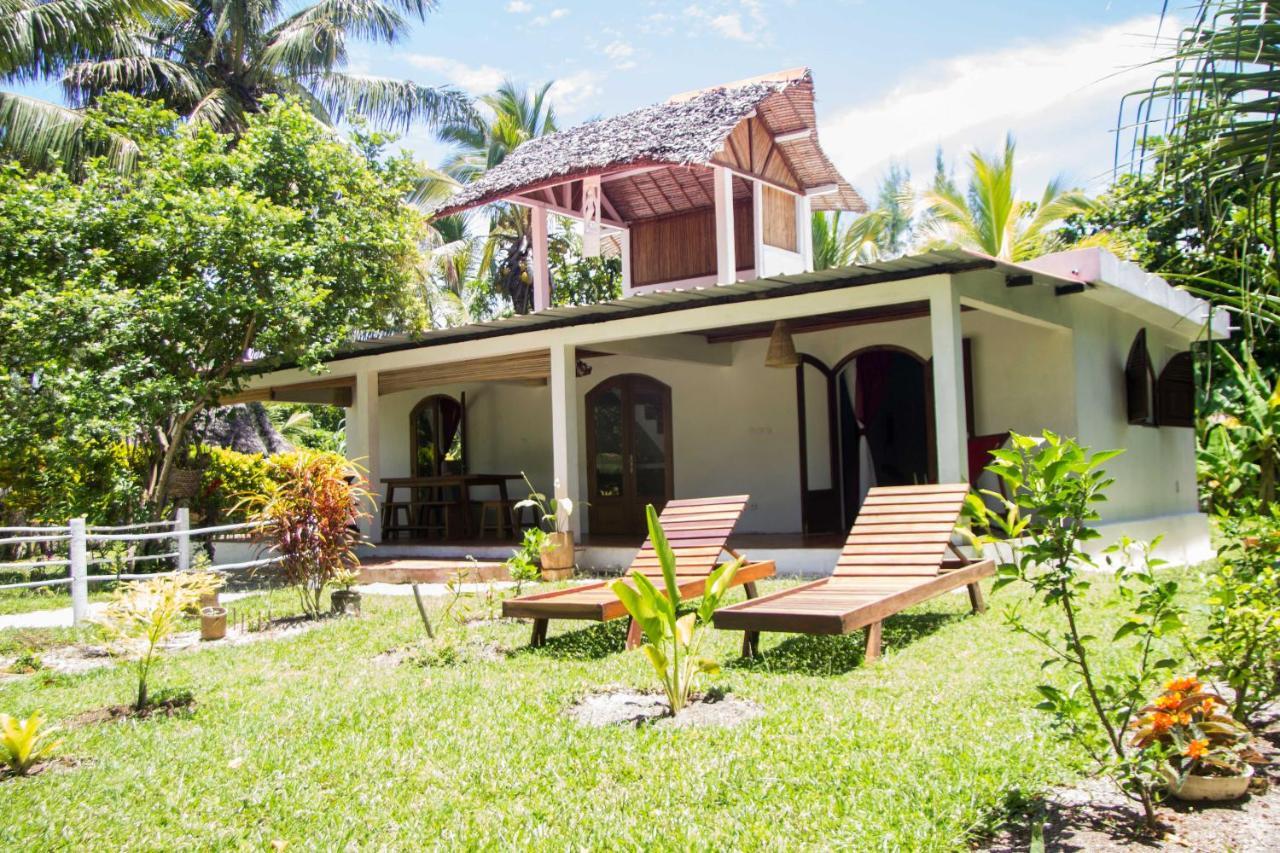 Analatsara Eco Lodge Ile aux Nattes Extérieur photo